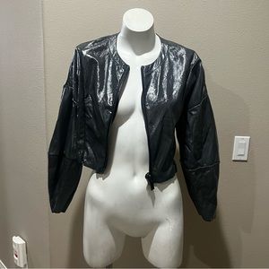 Alo yoga gray cropped jacket